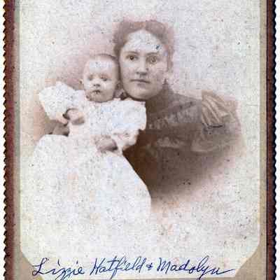 Elizabeth (Conn) Hatfield [1868-1948] with daughter, Madalon Frances (Hatfield) Rhodes [1897-1983]