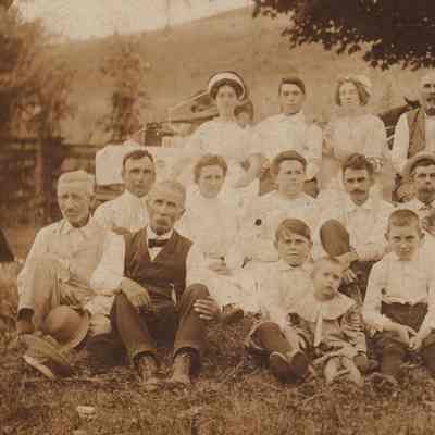 James Henderson family reunion