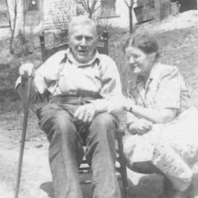 Charles Buchanan [1859-1947] and Rachel (Buchanan) Beard [1889-1955]