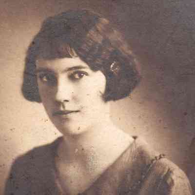 Margaret Marsalene (Miller) Evans - wife of Roy Evans, daughter of Melville Dunreath Miller & Jessie Wilmetta Rasel