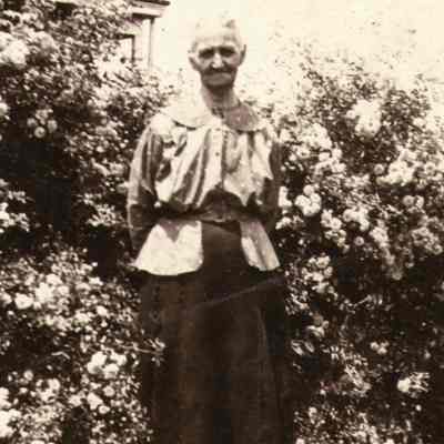 Mary Elizabeth (Weaver) Watson