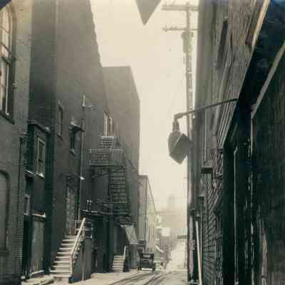 Fruit Alley (looking north from High Street) in Waynesburg, Pennsylvania