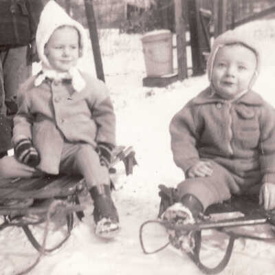 Wilda Virginia "Ginny" Swart and Wayne Carl Swart
