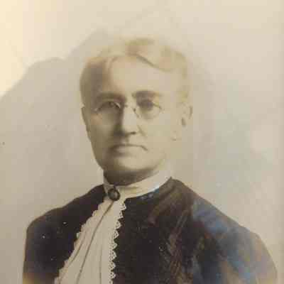 Believed to be Sarah Jane (Cosgray) Minor [1835-1921]
