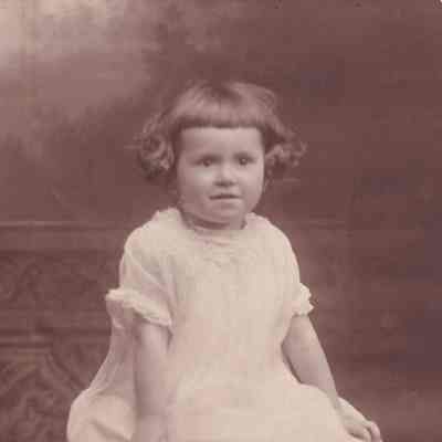 Sara Jean Davis [1922-2011]