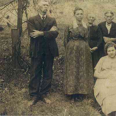 Cooley and Moore families