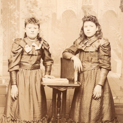Rice-Fordyce Album 02, Photo 14 - Ida (Main) Norris, Lillian Maude (Rice) Kent