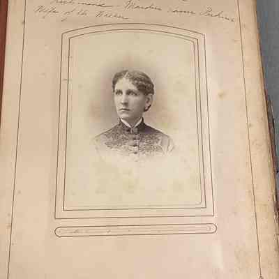 Phelan-Walker Album, Photo 03