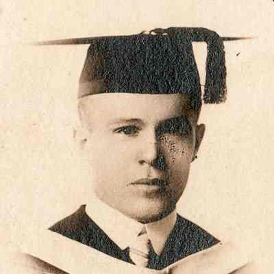 Lloyd Ewing Headley [1892-1970], Waynesburg College, Class of 1919