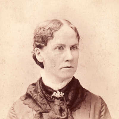 Ruth Ann "Annie" (Phillips) Fletcher