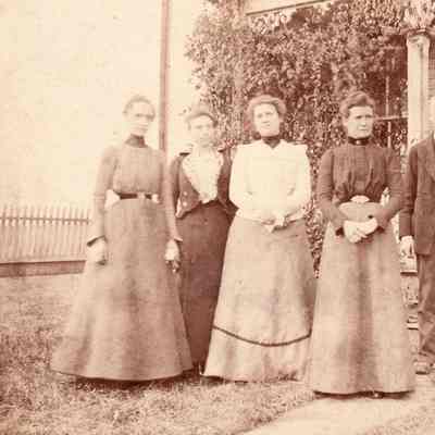 Adam Hewitt [1844-1929] family and friends