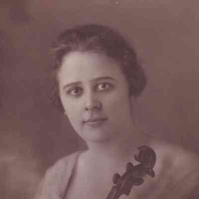 Helen (Denny) Howard [1896-1981]