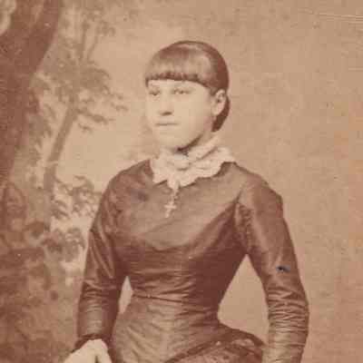 Ammons-Moredock Album 01, Photo 17 - Sarah Jane "Jennie" (Sharpnack) Walton [1867-1942]