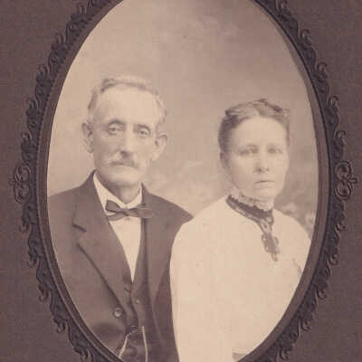 Ammons-Moredock Album 02, Photo 29 - George Strawn and his wife, Phoebe Jane "Jennie" (Yoders) Strawn