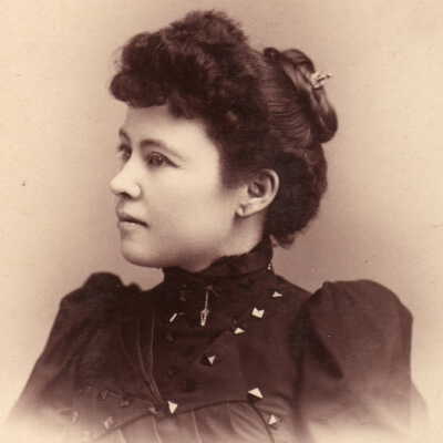 Toothman-Hoult Album, Photo 08 - Mary Elizabeth Hoult [1865-1953]