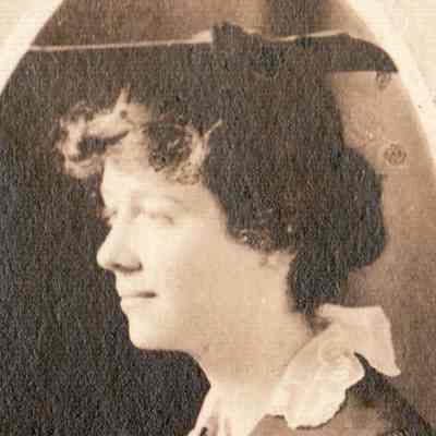Josephine Denny, Waynesburg College, Class of 1915