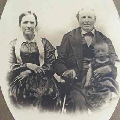 Francis Lazear with his wife, Mary (Crow) Lazear, and their grandson William Francis Lazear