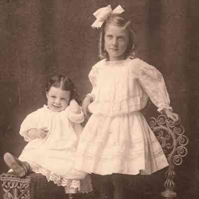 Daughters of Milton Bryan Finch and Mariah "Mae" Kent