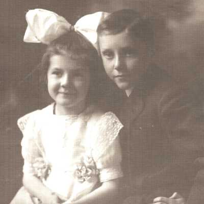 Martha (Call) Labin [1907-2004] and Harvey Call II [1903-1925]