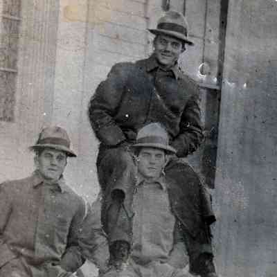 Hopkins and Throckmorton families