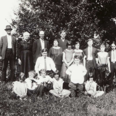 Watson and Leasure families