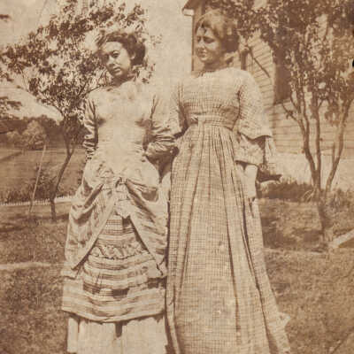 Elsie Huffman (Rees) Toothman [on right]