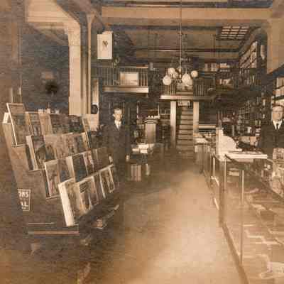 Hewitt's Book Store, Stationery & Periodicals - Long Beach, California