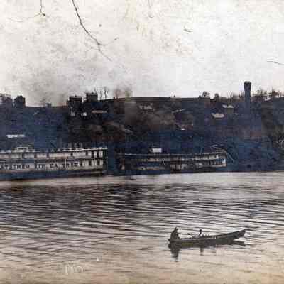 Monongahela River, near Greensboro, Monongahela Township, Greene County, Pennsylvania: See WEB LINKS to DOWNLOAD high-resolution image.