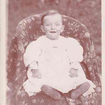 Vance-McFarland Album 02, Photo 08 - Walter Webster Brewer [1895-1982]: See WEB LINKS to DOWNLOAD high-resolution image.