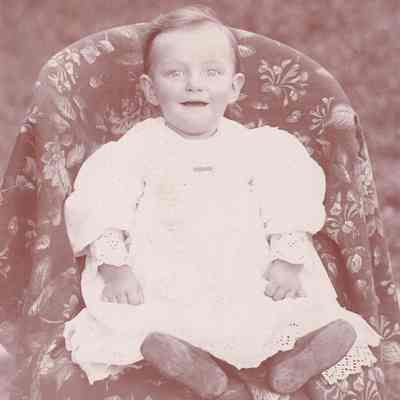 Vance-McFarland Album 02, Photo 08 - Walter Webster Brewer [1895-1982]