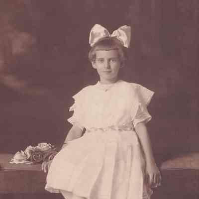 Pauline (Morris) Orr [1910-1995]