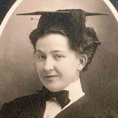 Charlotte (Gibbons) Coffroth, Waynesburg College, Class of 1909
