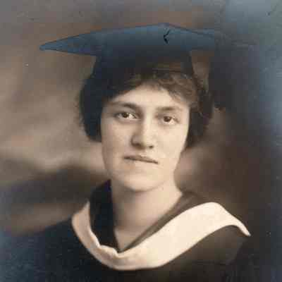 Gail Scott [1894-1976], Waynesburg College, Class of 1917