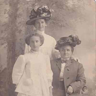 Vance and Williamson families