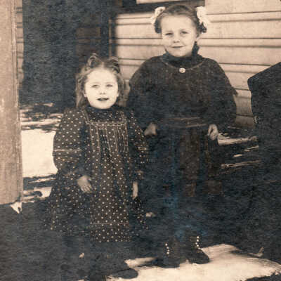 John Milton Clutter and Minnie Belle (Wise) Clutter family