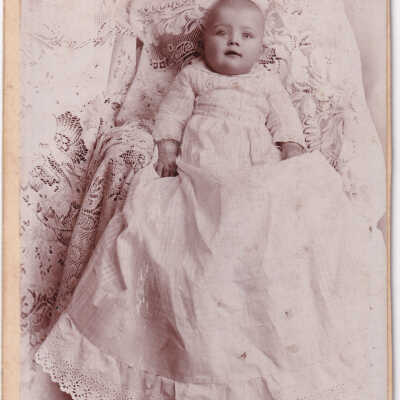 Kline-Moredock Album 01, Photo 08 - Nellie Virginia Kline [1893-1938]