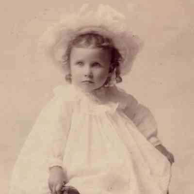 Anne (Jacobs) Knotts' child