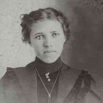 Louie (Rinehart) Whipkey [1882-1904]