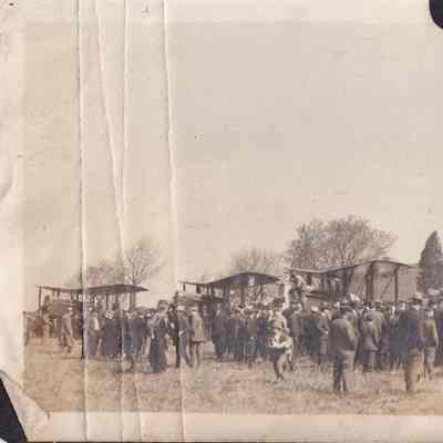 Army Air Corps emergency landing on Cabbage Flats