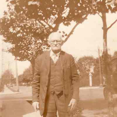 Eli Hewitt [1845-1929]