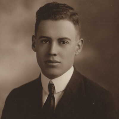 T. H. Crago