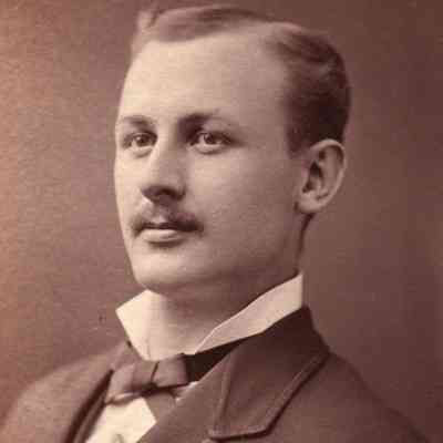 Pauley-Thompson Album, Photo 20 - James Wells