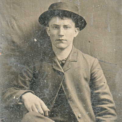 Toothman-Hoult Album, Photo 52
