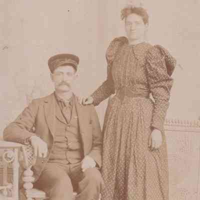 Jacob H. Bristor [1855-1936] and believed to be his sister, Elizabeth (Bristor) Sibert [1866-1946]