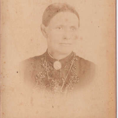 Ammons-Moredock Album 02, Photo 19 - Letitia Ann (Reynolds) (Davey) (Worthington) Gannon [1838-1914]