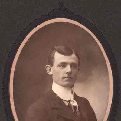 Frank Leslie Hampson [1879-1964]