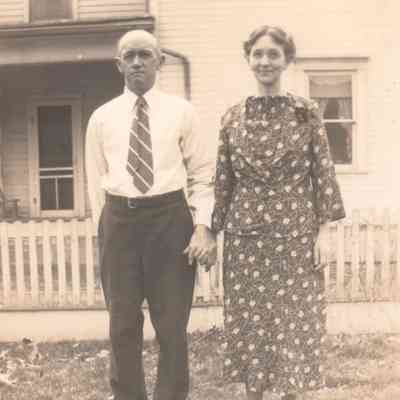 Henry Rex Knight and his wife, Nannie Elizabeth (McCoy) Knight