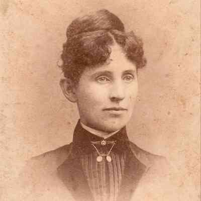 Closser Album 01, Photo 20 - Believed to be Cornelia (Scott) Closser