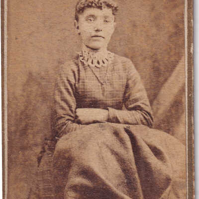 Ammons-Moredock Album 01, Photo 09 - Believed to be Lucinda "Lou" (Bayard) Denny [1868-1940]