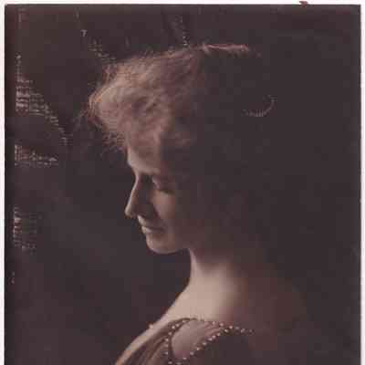 Nelle Rose (Pyles) Reinhart [1879-1954]